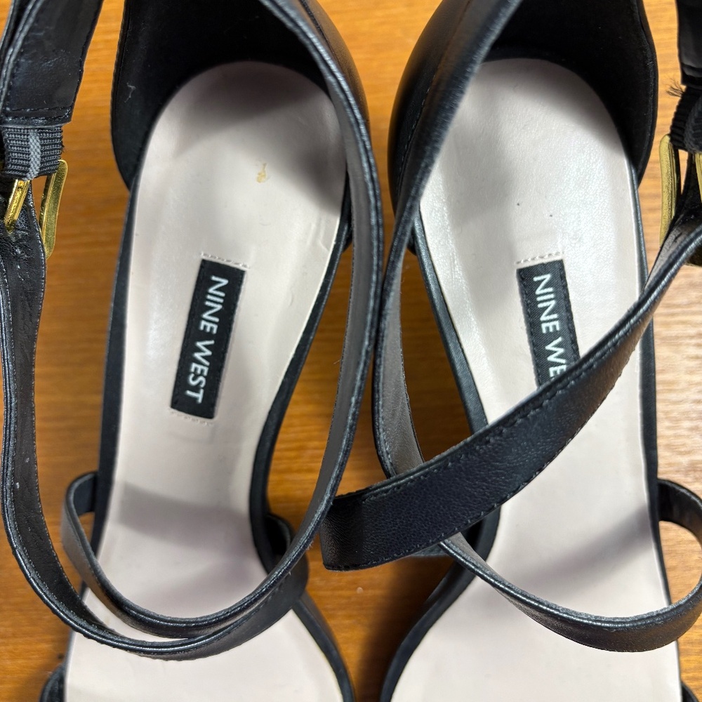 NWOT Nine West Black Leather Strappy Heeled Sandals - Picture 3 of 11
